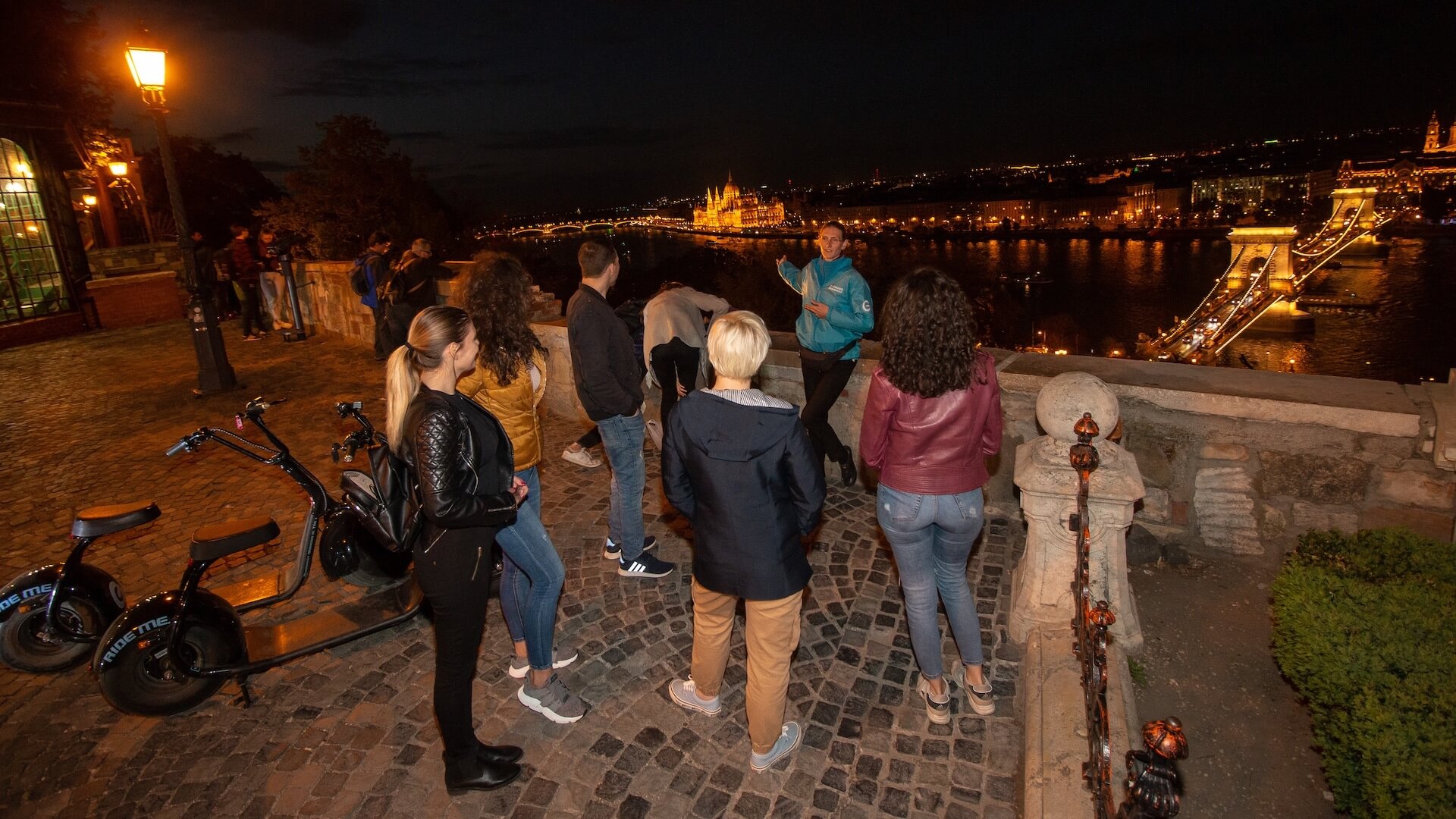 The Night Tour offer breathtaking views of Budapest